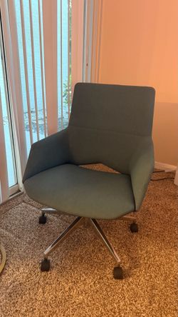 Desk chair