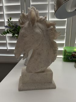 Beautiful Plaster Horse Home Decor