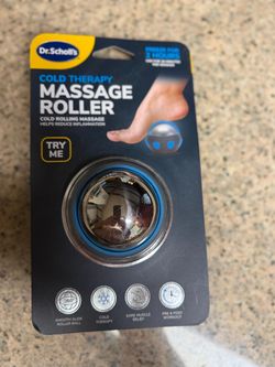 Cold therapy massage roller