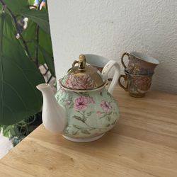 Tea Set