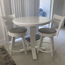 Counter Height Pub Table With 2 Swivel Chairs