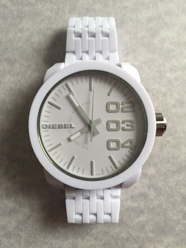 Diesel DZ1461 Men's Oversized White Dial & Resin Bracelet Watch