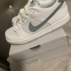 Nike Dunks