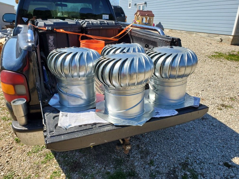 4 - Master Flow 12 wind turbine with base for Sale in Carrollton, GA -  OfferUp