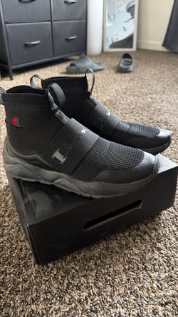 Champion shoes size 10