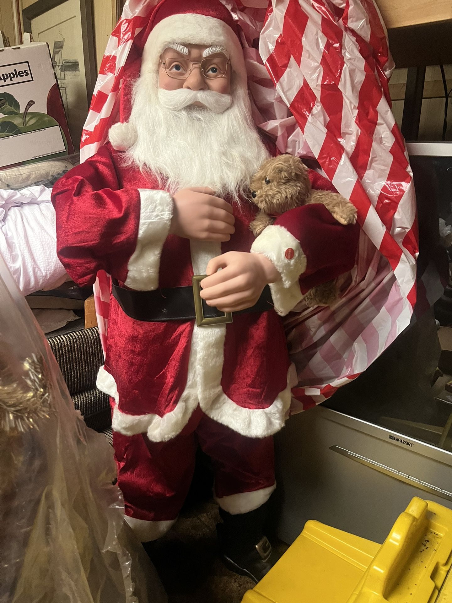 5 Foot Story Telling Santa