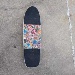 LIGHTLY USED SKATEBOARD MOSTLY NEW PARTS