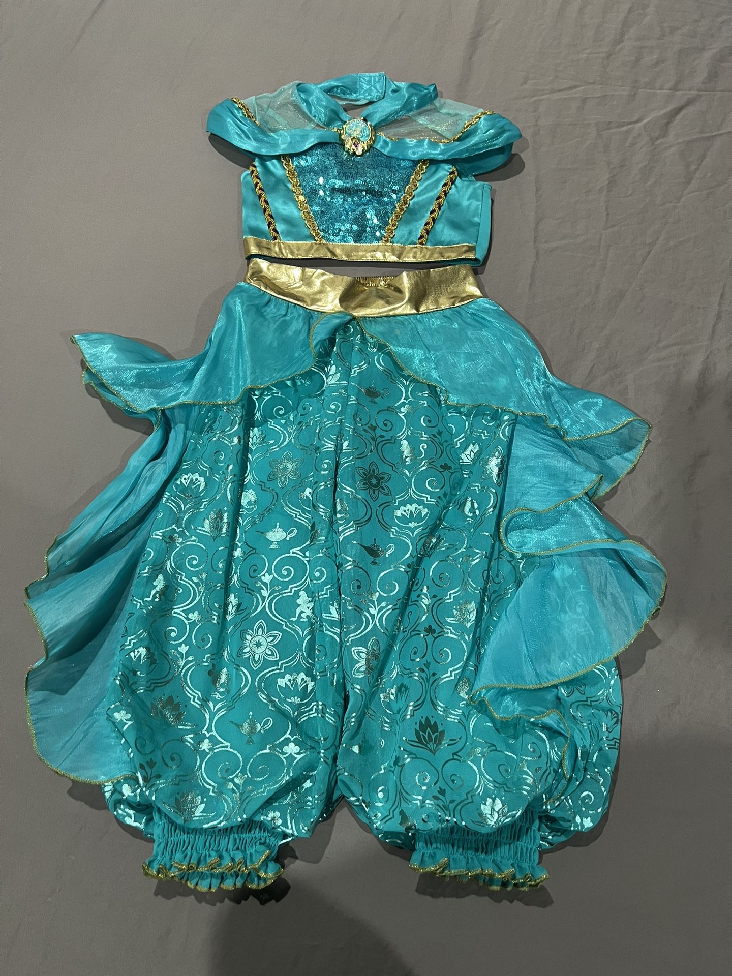 Princess Jasmin size 3