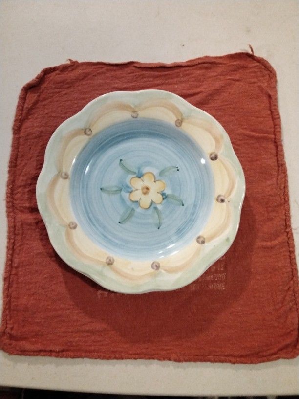 Salute Ceramics Yellow Flower Plate