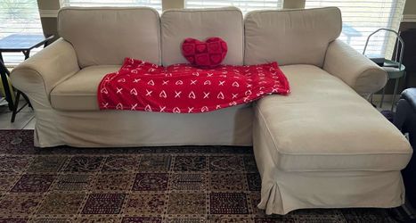 Single Sofa w/ Bed Extension