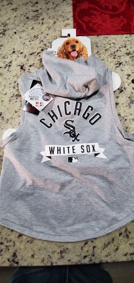 Chicago white Sox pet hoodie 1x for large dogs nice for xmas gift $10