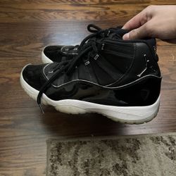 Jordan 11s