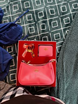Pink coach purse