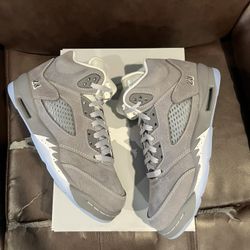 Nike air Jordan 5 Retro Wolf Grey size 6.5Y