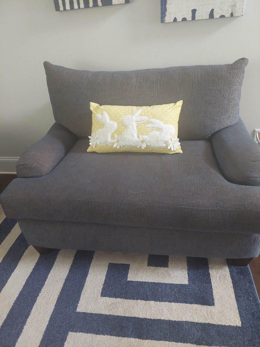 4 Oversized Family Room Chairs
