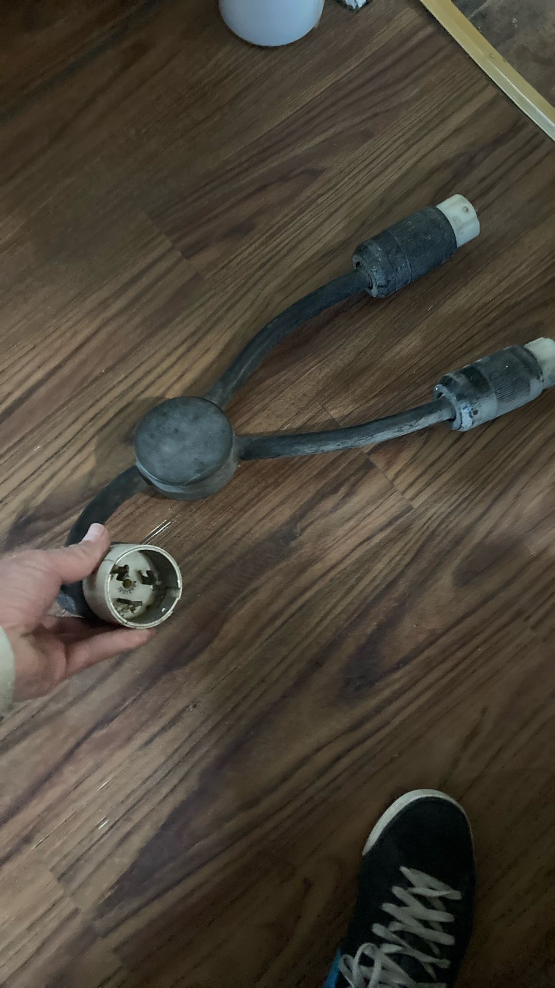 Hi Voltage Adapter