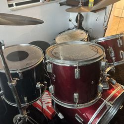 Complete Drum Kit Starter Set Up