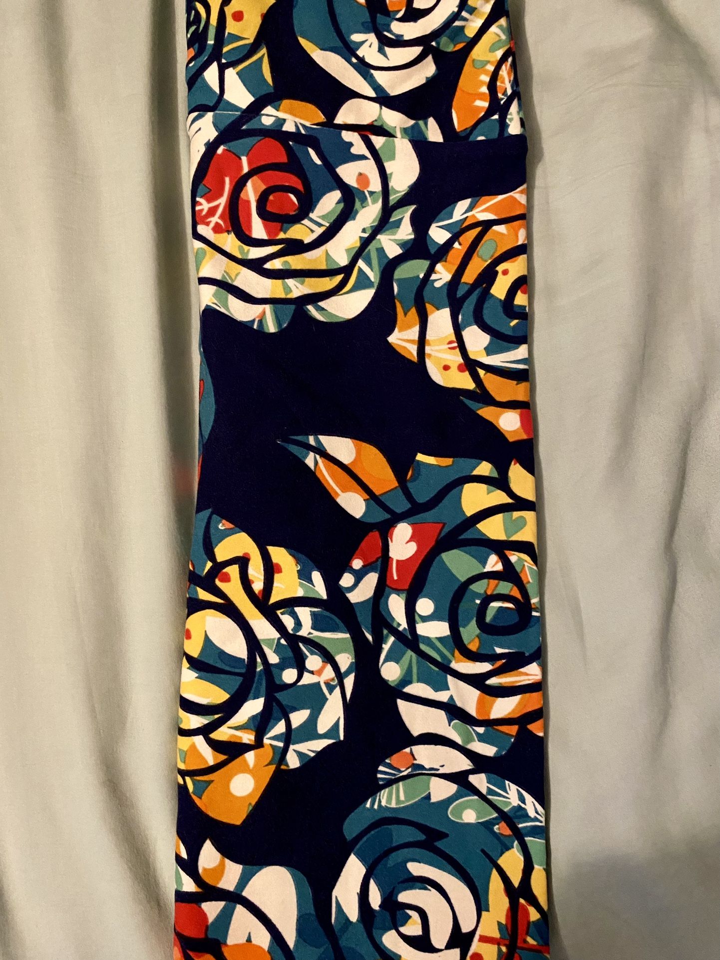 Disney Belle Lularoe Leggings TC 12-18