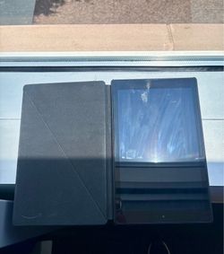 Used Kindle Fire HD 10