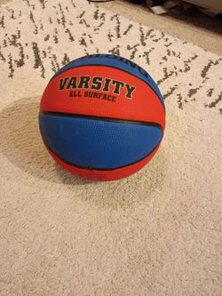 Spalding Varsity 29.5'' Basketball: Official Size 7, Age 13+