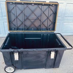 Tool Box Marine Aviation  Tough Chest Rolling Tool Dewalt 38 “ Wide 