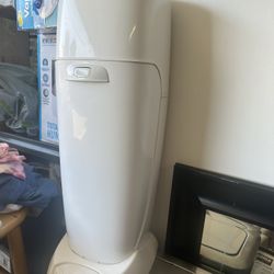 Diaper Genie
