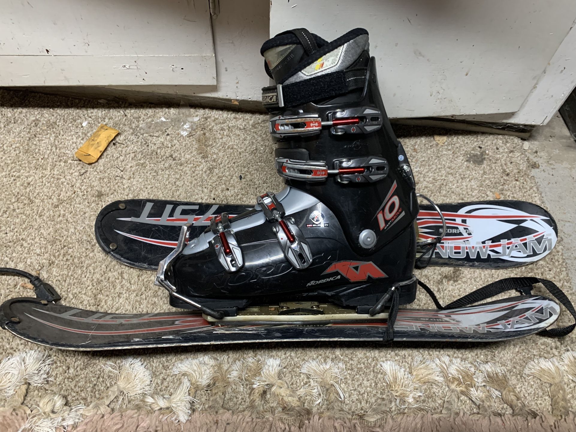 Nordic Boots W/SnowJam Scorpion 75cm Skiboards
