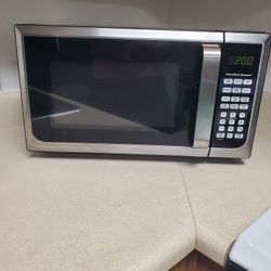 Small Microwave 