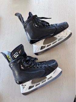 Brandon Montour Bauer Vapor Hyperlite 2 Skates Pro Stock Seattle Kraken