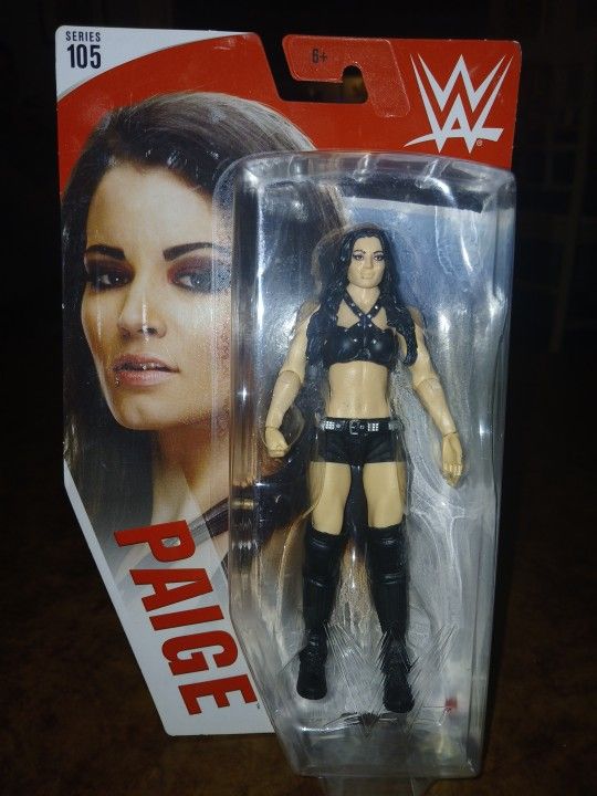WWE ACTION FIGURE 