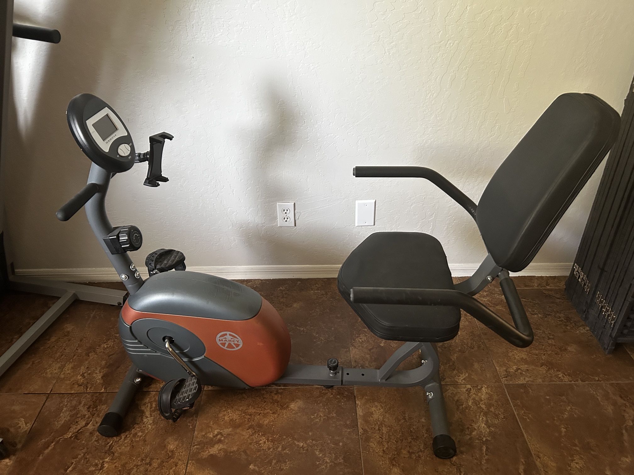 Stationary Exercise Bike