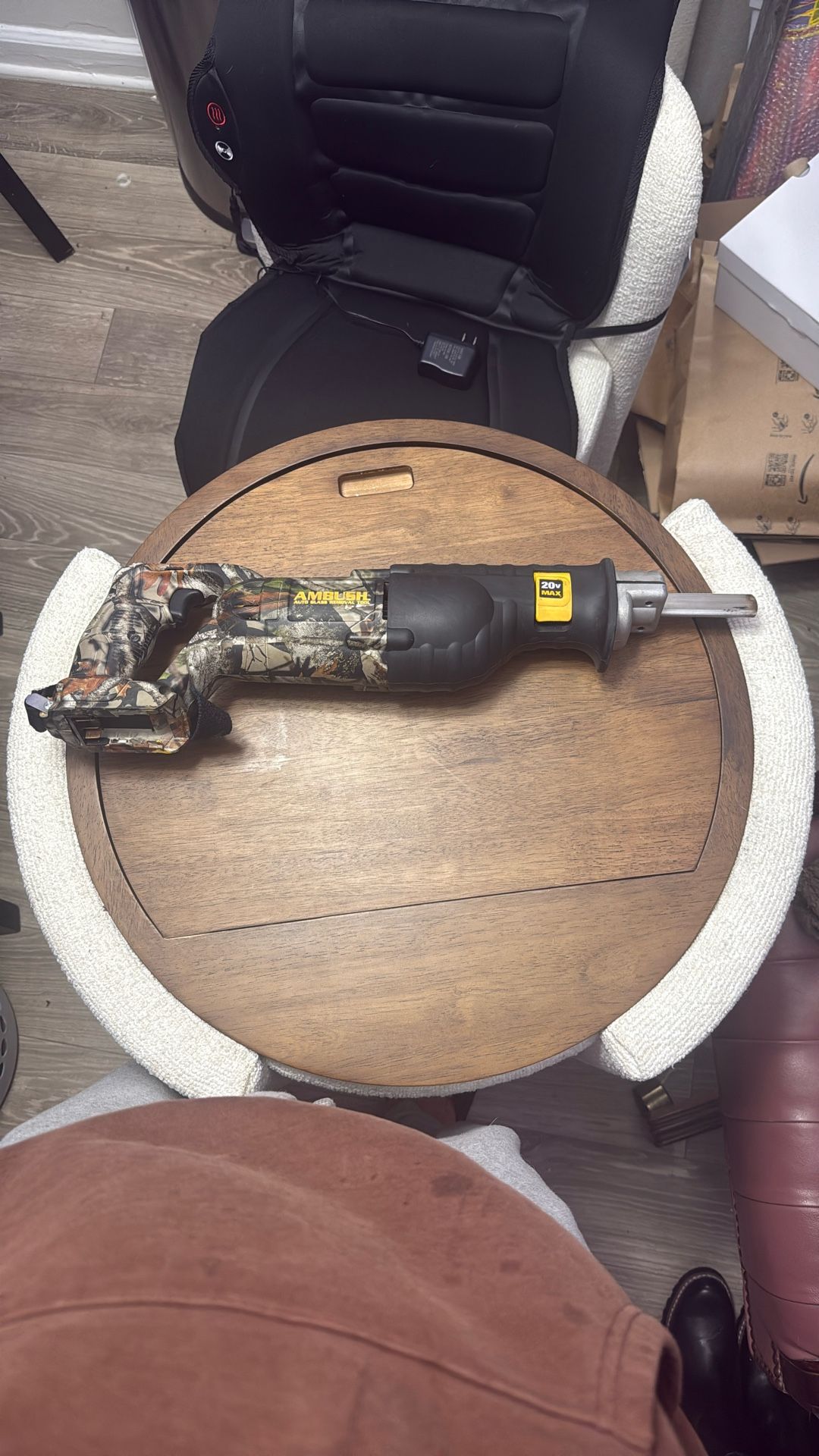 Ambush Auto Glass Remover