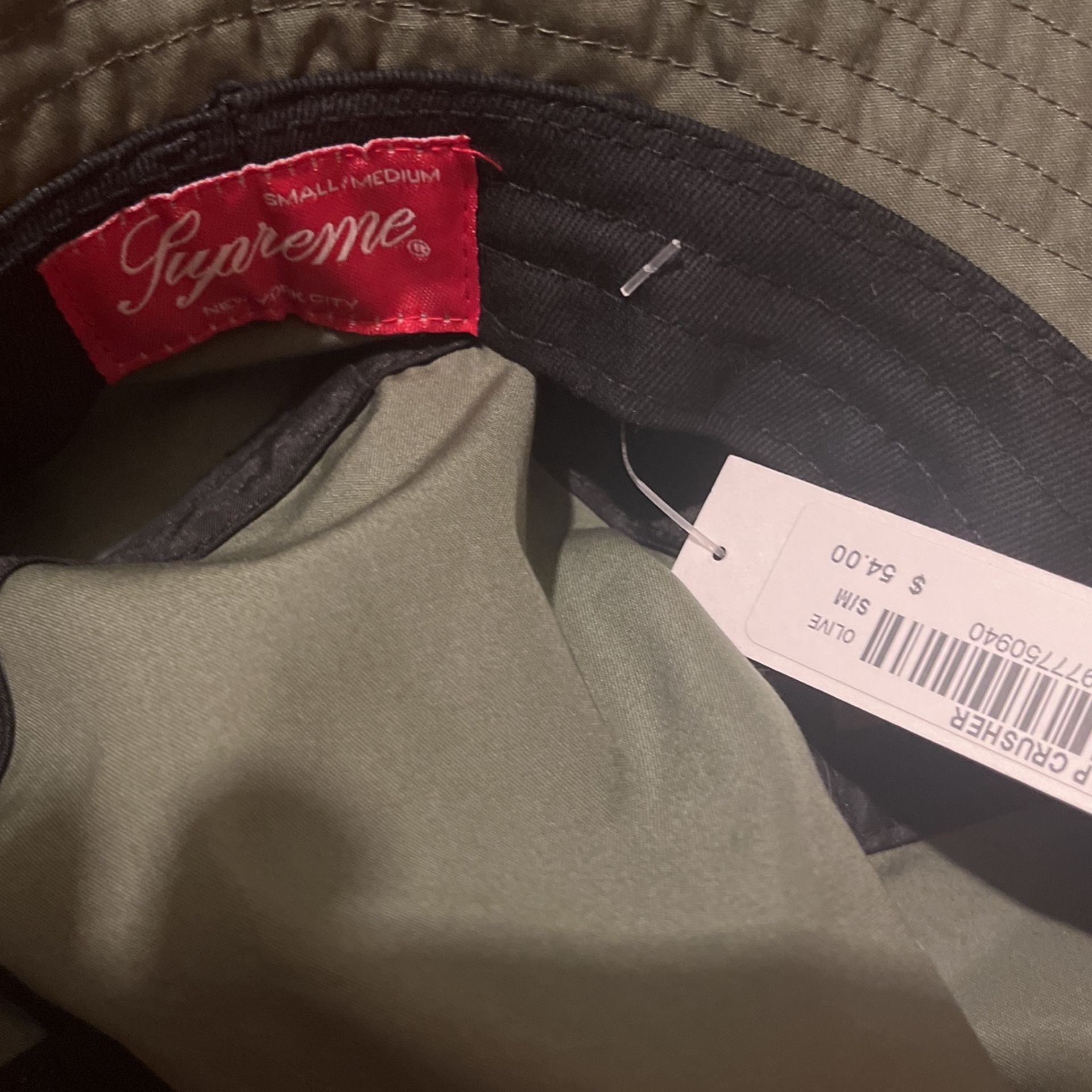 Supreme Bucket Hat for Sale in Milwaukee, WI - OfferUp