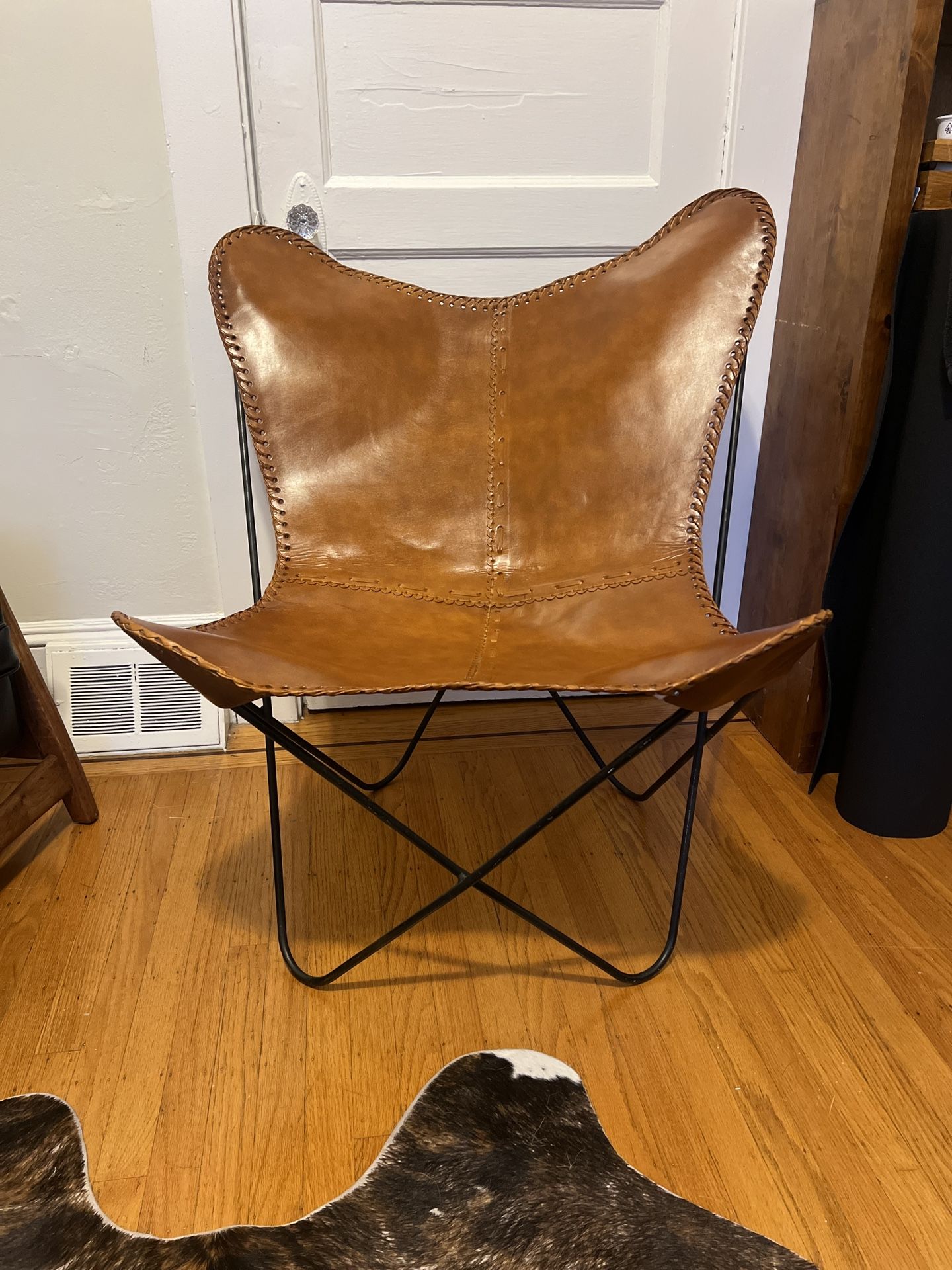Vintage Authentic Mid Century Modern Butterfly Chair