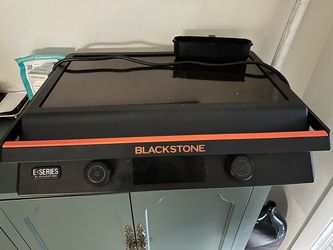 Blackstone electric griddle with cart