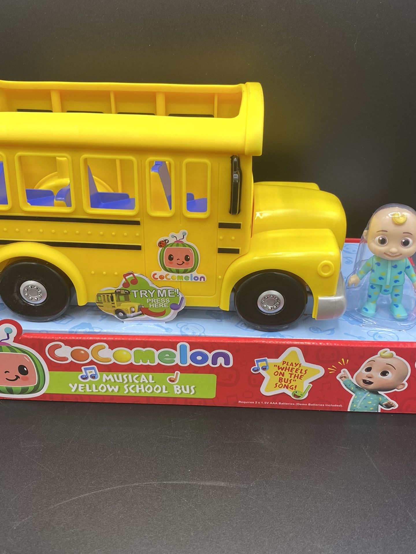 COCOMELON Yellow JJ School Bus with Sound, 10” Feature Vehicle with 3” JJ Figure