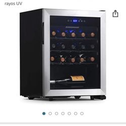 botellas | Bodega de vino independiente e integrada en acero inoxidable con puerta de vidrio protegida contra rayos UV