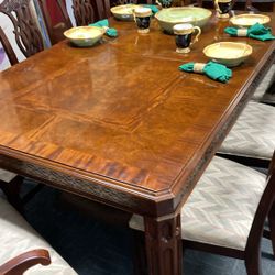 Dining Room Table W/10 Chairs And Extensions 