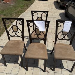 4 Metal Scroll Back Dinning Chairs