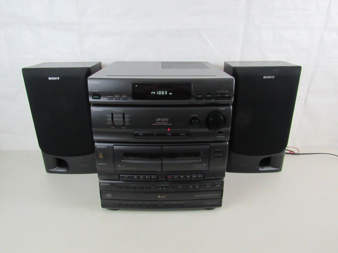 Sony HCD-D250 Stereo 5 Disc CD/Cassette Player Recorder