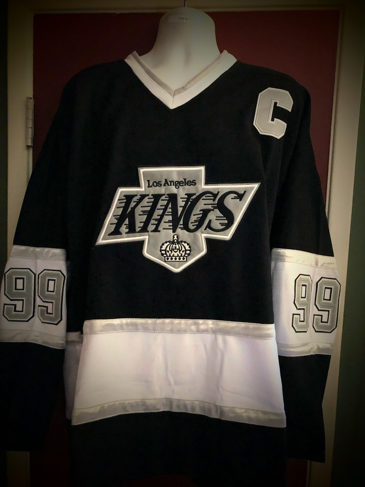 Los Angeles Kings #99 Wayne Gretzky Retro NHL Hockey Jersey - S.M.L.XL.2X.3X