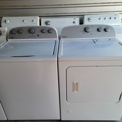 Must See To Appreciate!!! Top Of The Line!!! Whirlpool, 12 Cycle, Washer and Matching Gas Dryer!!! Matching Set!!!