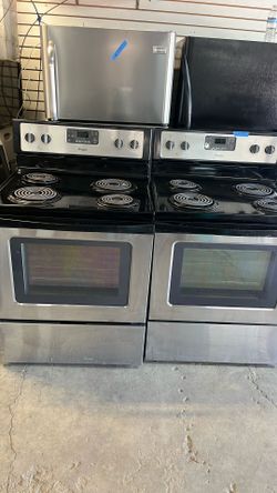 Nice Used Electri Stove 3 Months Guaranteed 507 Ming Ave 300$ Each No Less