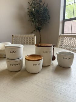 Hearth & Home Ceramic Set Of Food Canisters