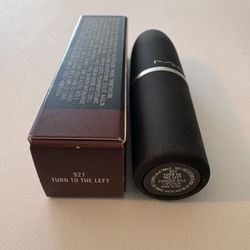 Mac Powder Kiss Lipstick ~ 927 Turn To The Left ~