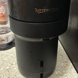 Nespresso Vertou Pop Machine
