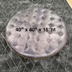 BLACK FRIDAY 🔥 SALE: Round ottoman  / Coffee Table