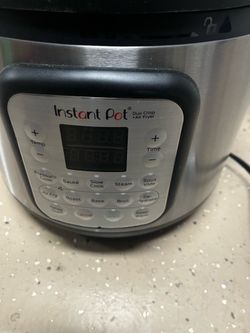 Instant pot pressure cooker