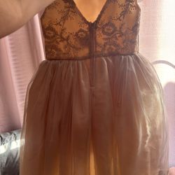 girl dress size 6
