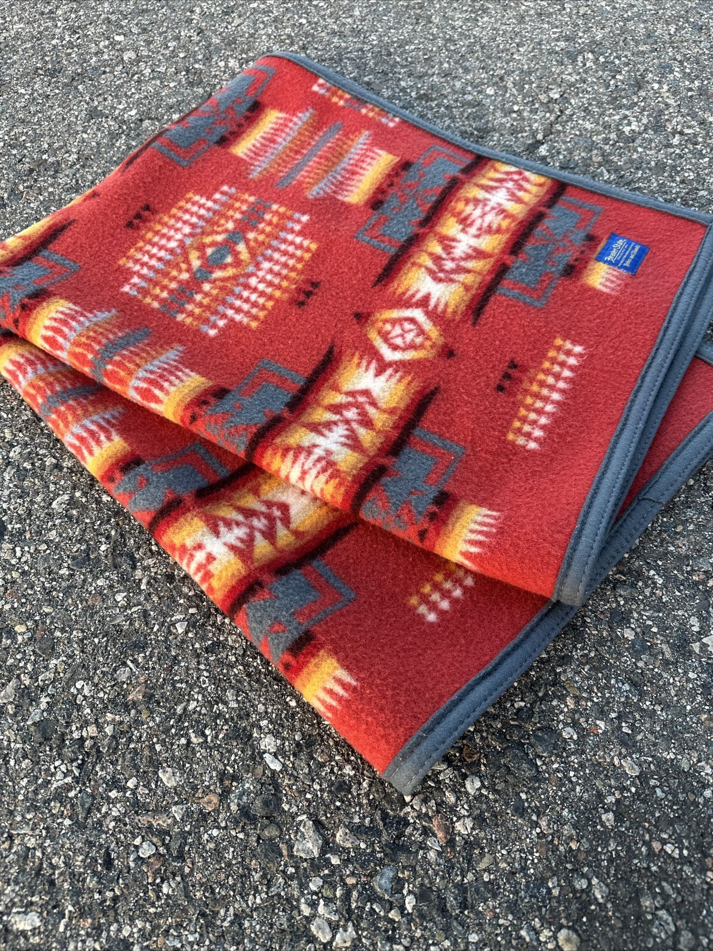 Pendleton Beaver State Wool Throw Blanket 32”x42” Pendleton Beaver